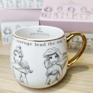 ✨ Taza Oficial Disney Princess – con caja a juego ✨